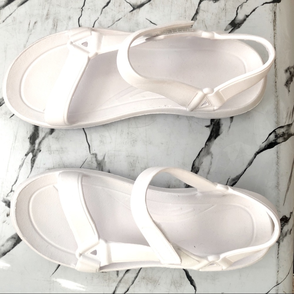 🚫SOLD🚫 Eva Sandals